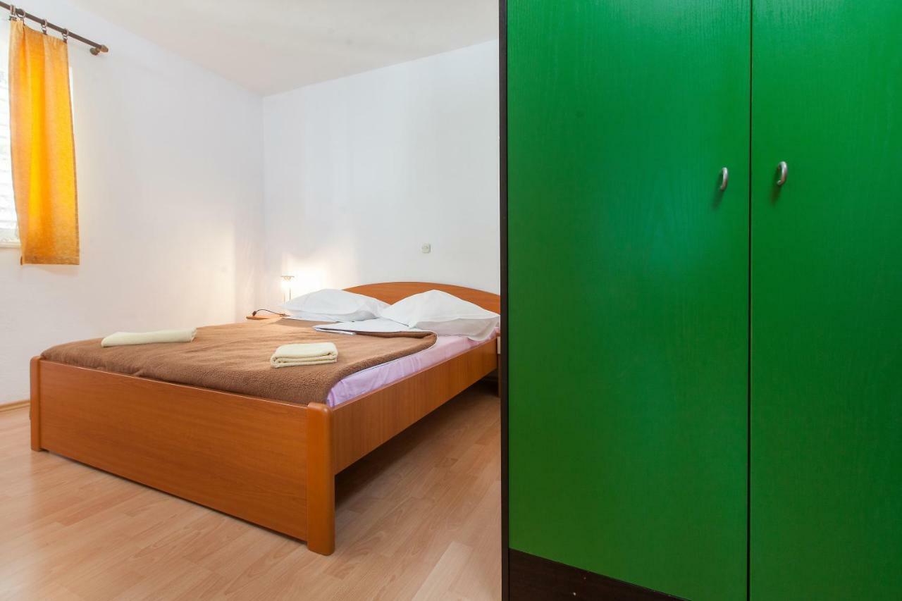 Apartmani Ivica Krzanic Podgora Εξωτερικό φωτογραφία
